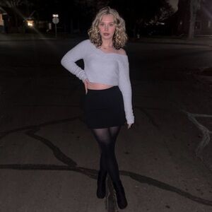 American Eagle Outfitters Gray Off-Shoulder Crop Top